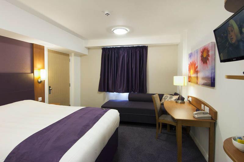 Premier Inn Stirling South Exteriér fotografie